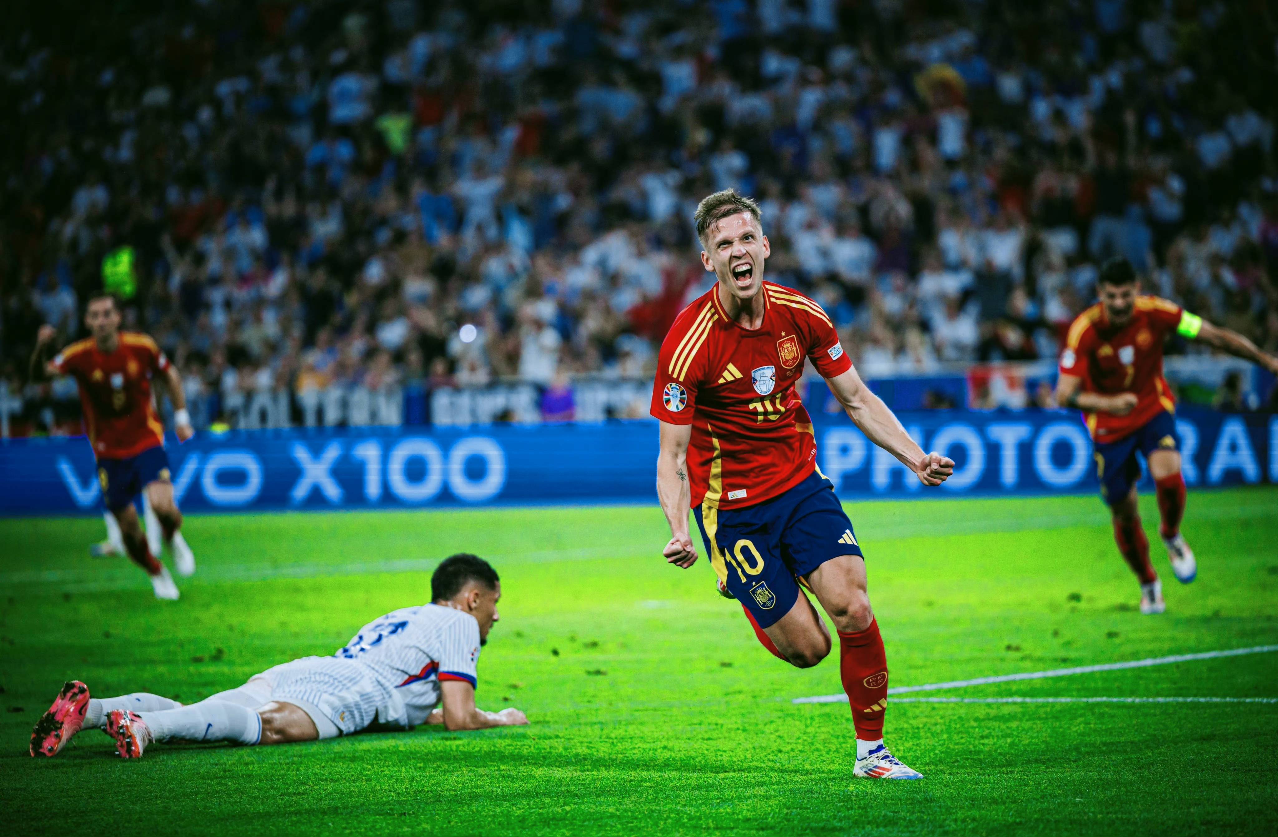 法国球队以惊人表现赢得欧洲杯冠军