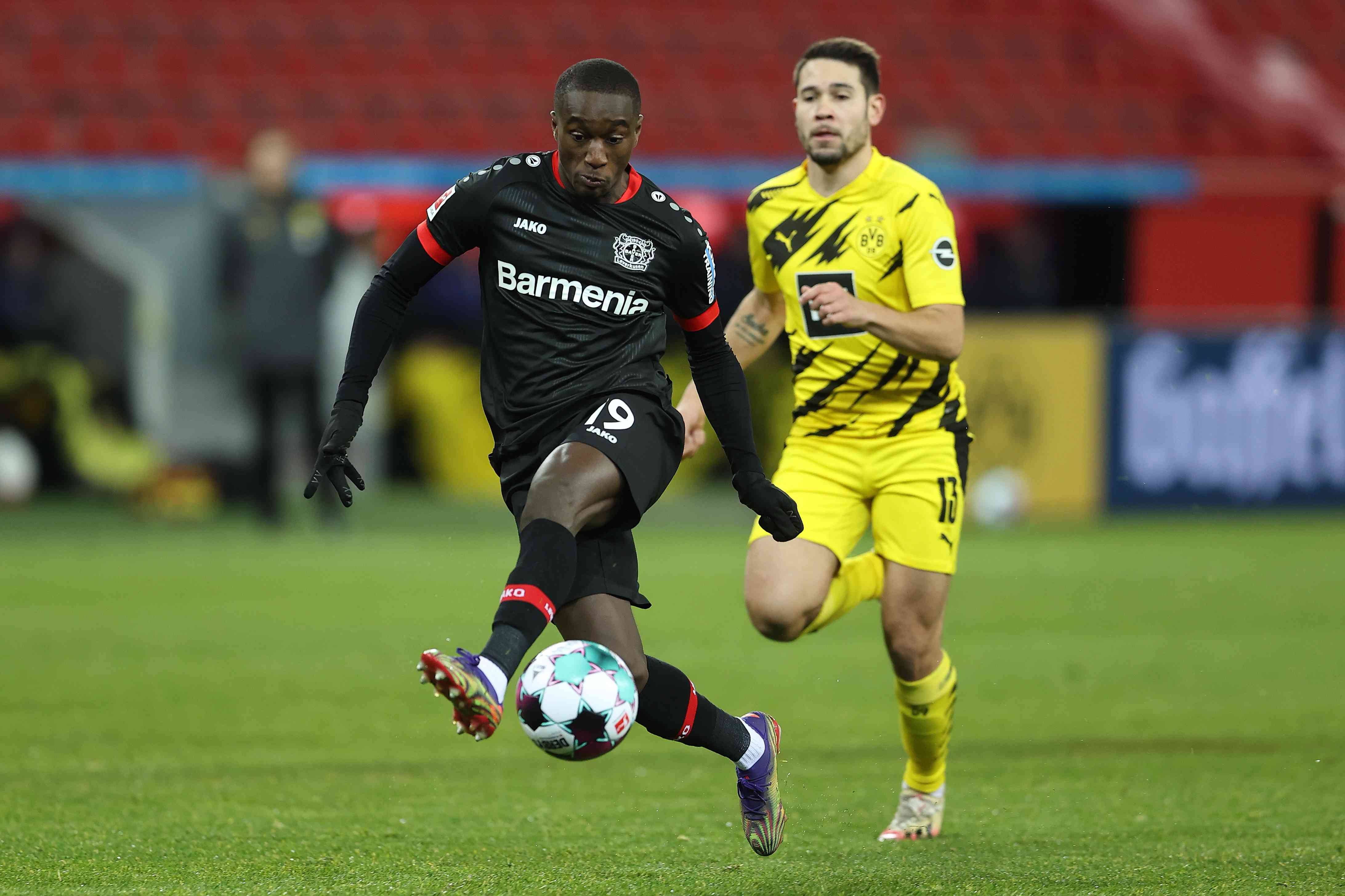 勒沃库森在主场战平多特蒙德，争分夺秒